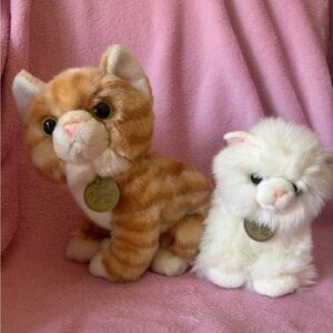 Miyoni tots Aurora plush cats